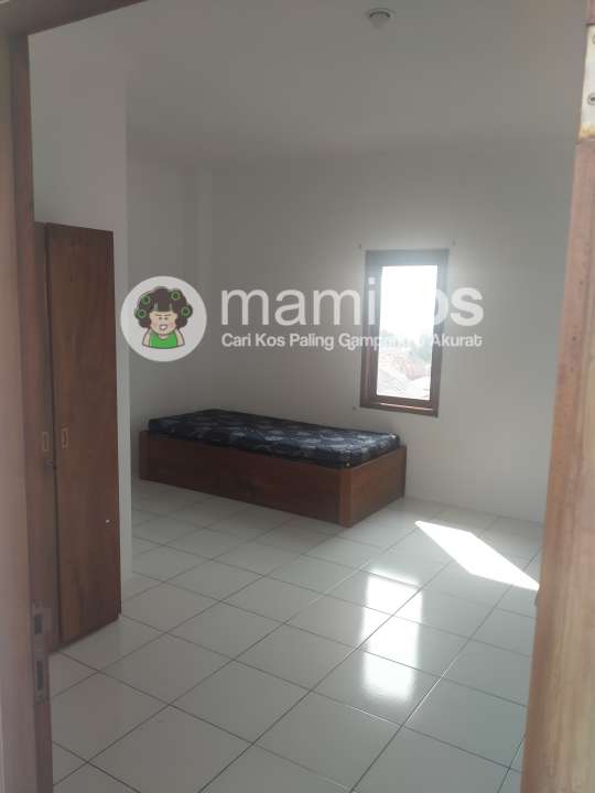 Kost Jatiwaringin 366 Tipe Family 2 Pondok Gede Bekasi
