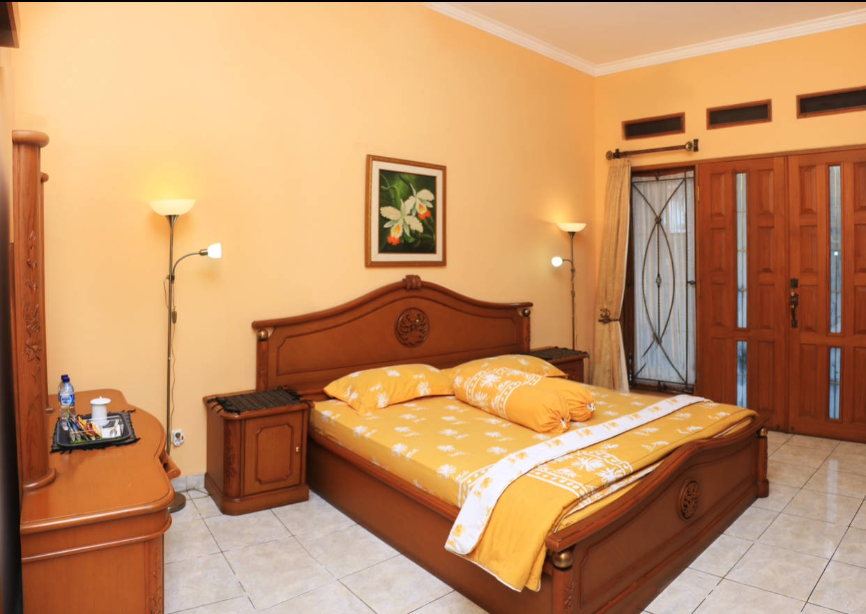 Private Homestay