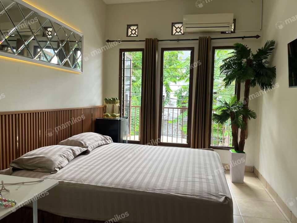 Kost Ogura Benhil Tipe Deluxe Room Tanah Abang Jakarta Pusat