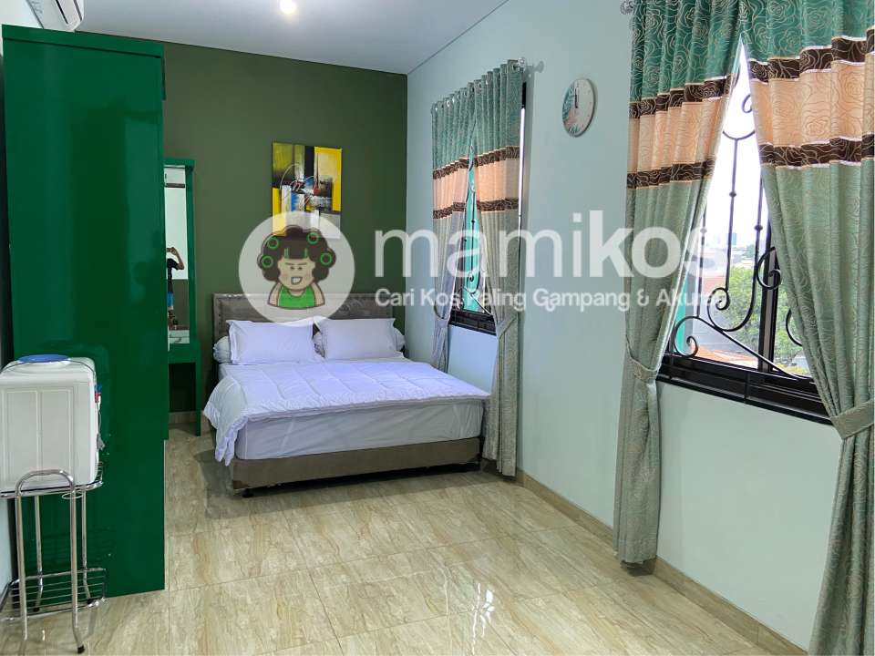 Kost Alwiyah Housee Tipe Studio Kramatjati Jakarta Timur