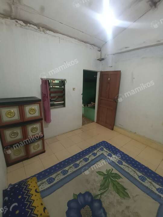 Kost Rumah Nenek Tipe A Ciracas Jakarta Timur
