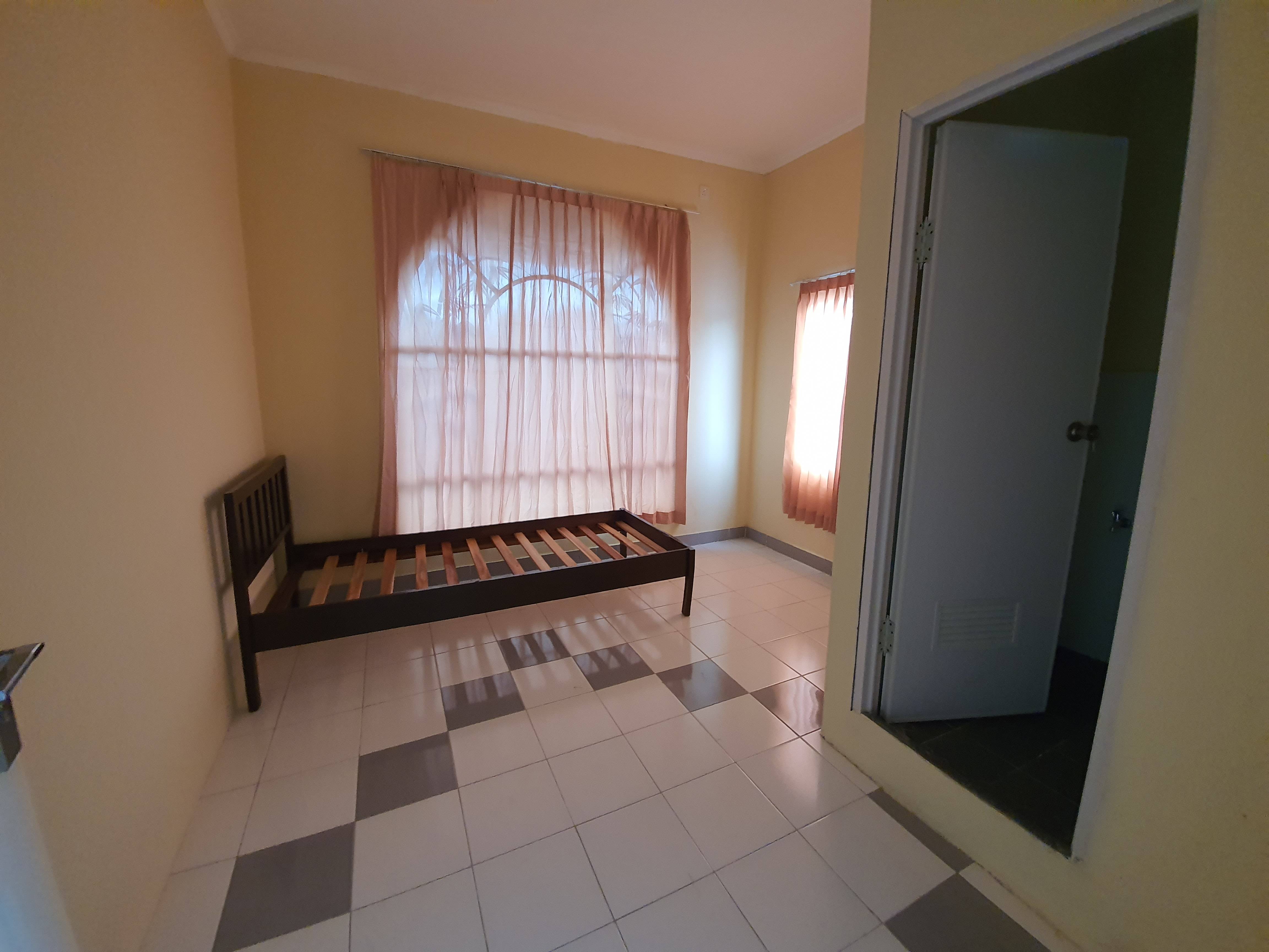 Kamar 1