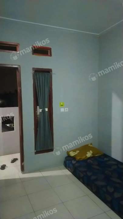 Kost Yanti I Pondok Gede Bekasi