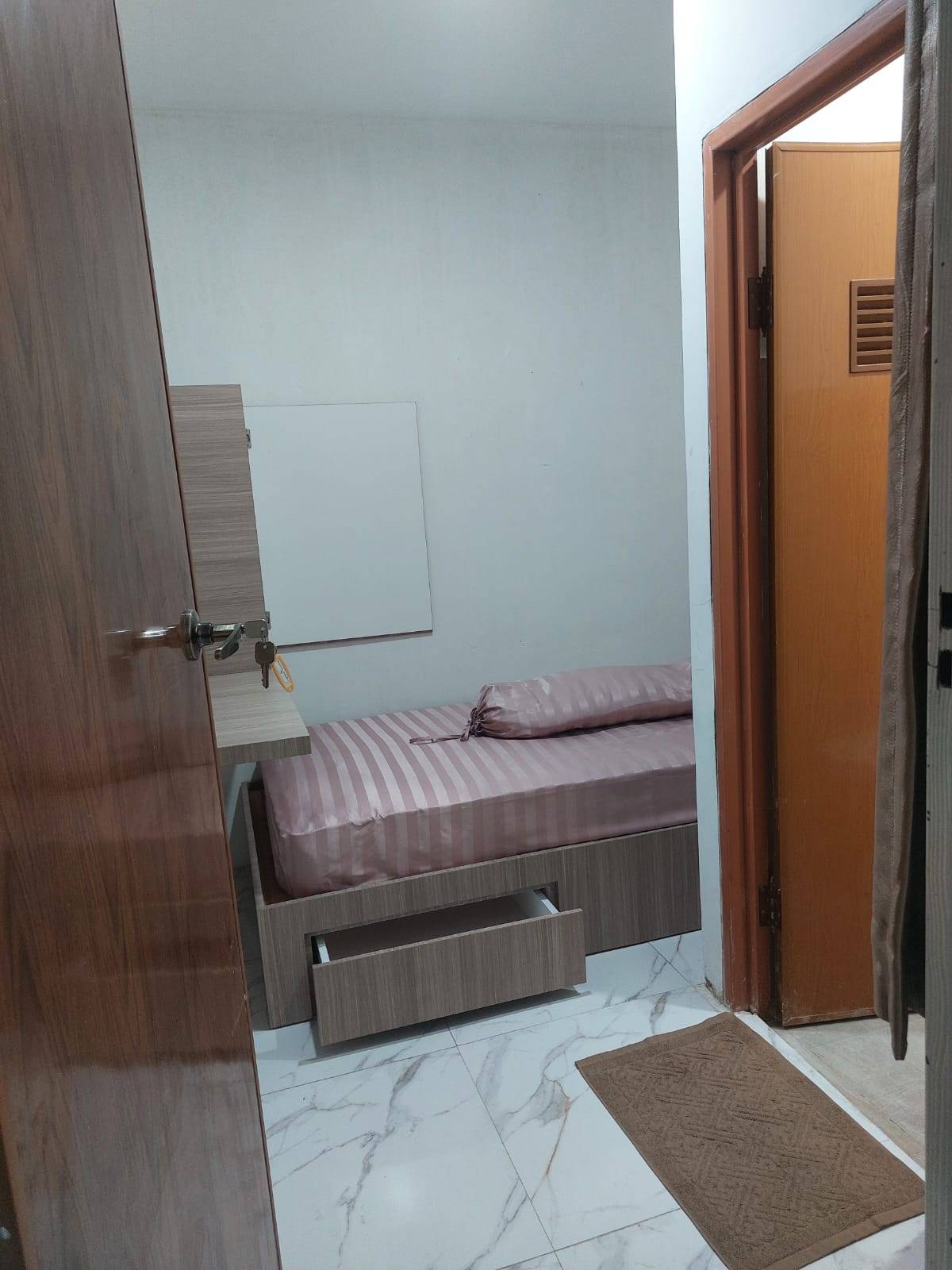 Studio room