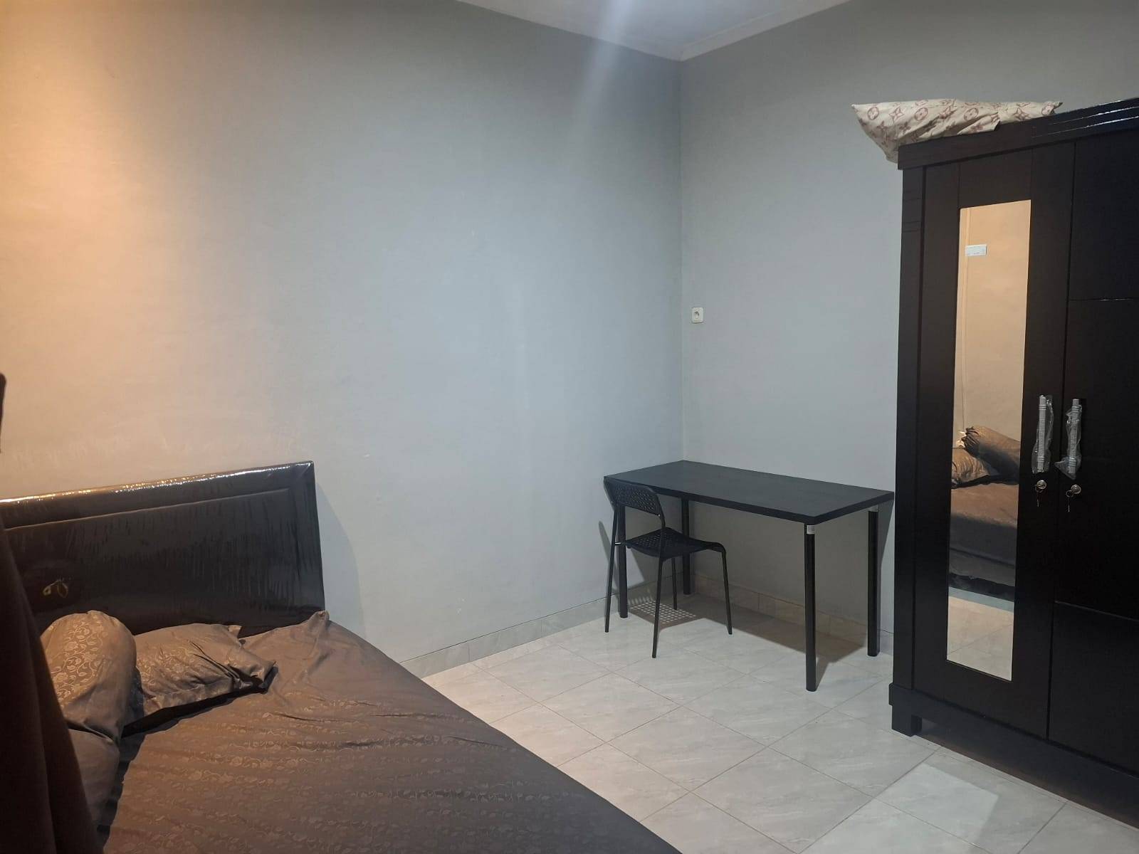 Kamar 2 