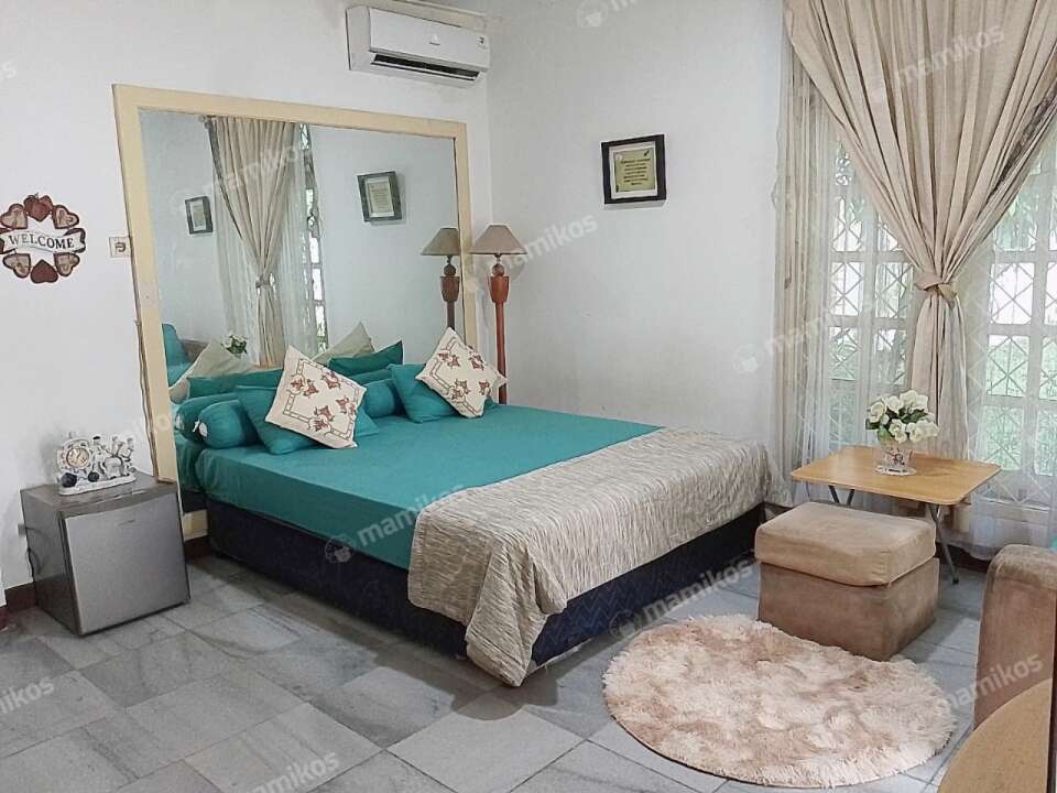 Kost Dwi Large Room Menteng Jakarta Pusat