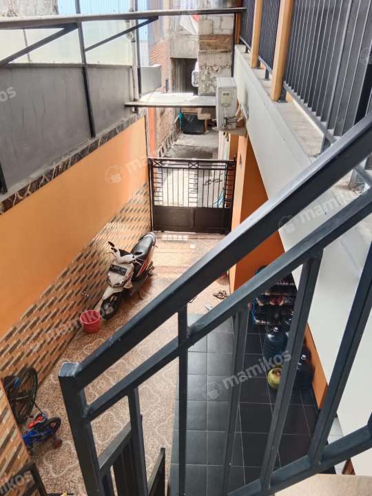 Kost Guskost Pondok Aren Tangerang Selatan