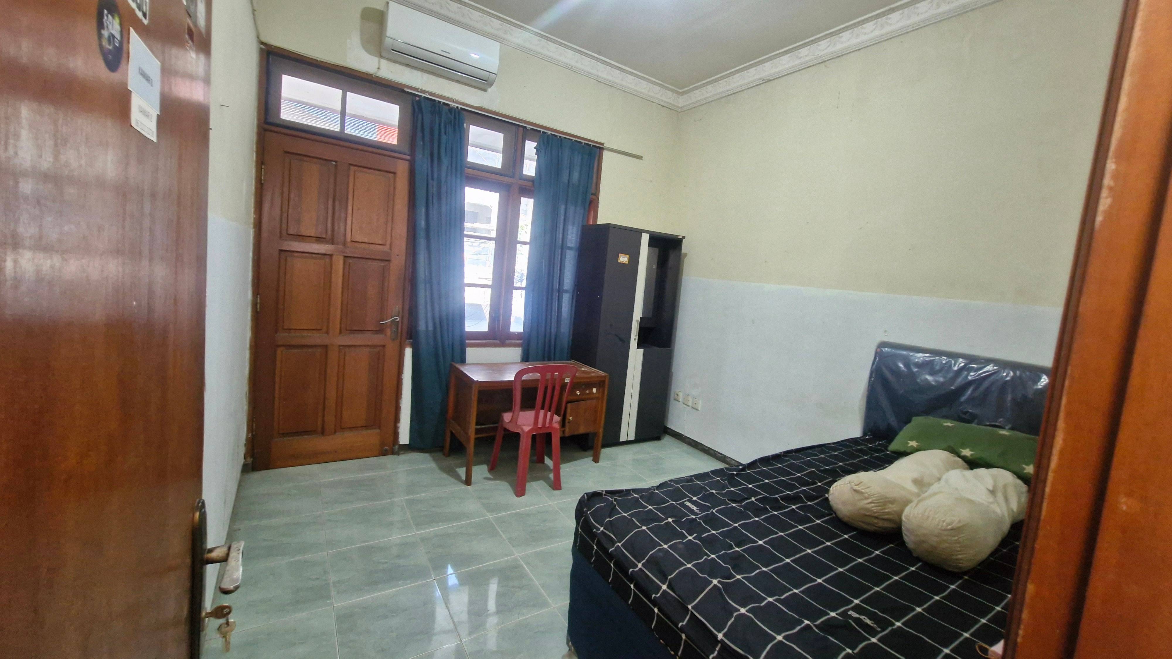 Kamar 2
