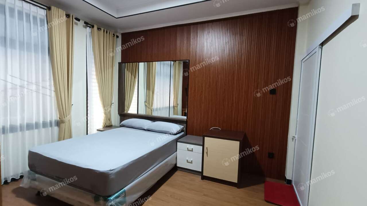 Kost Heeza Home Tipe Executive Tanah Abang Jakarta Pusat