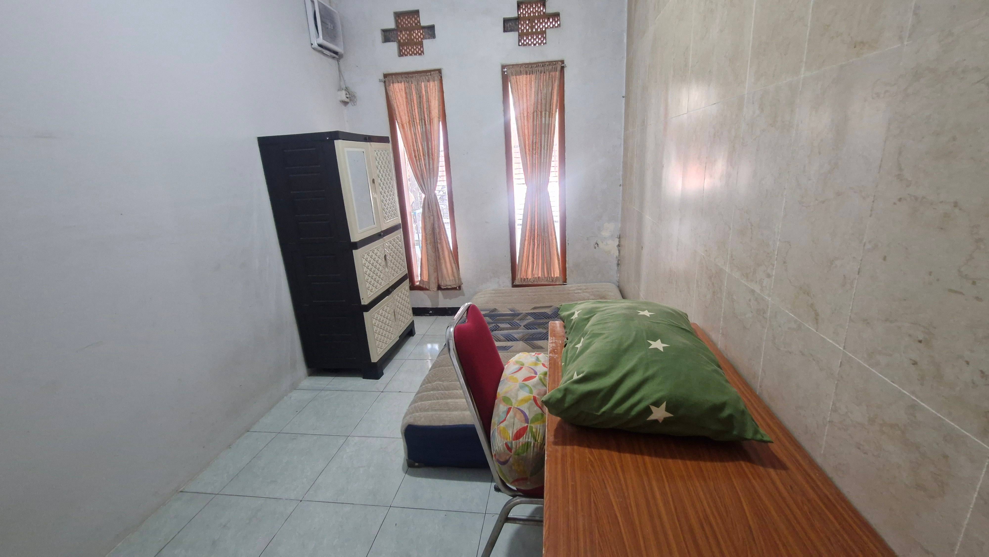 Kamar 1
