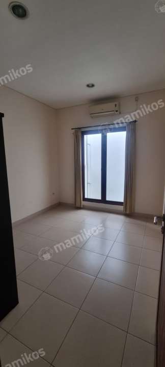 Kost Pelangi Jingga Kelapa Gading Jakarta Utara