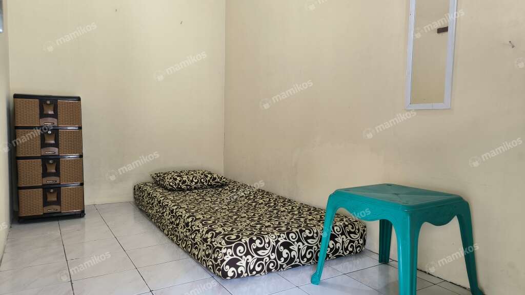 Kost Bu Nunuk Sumaryani Standard Makasar Jakarta Timur