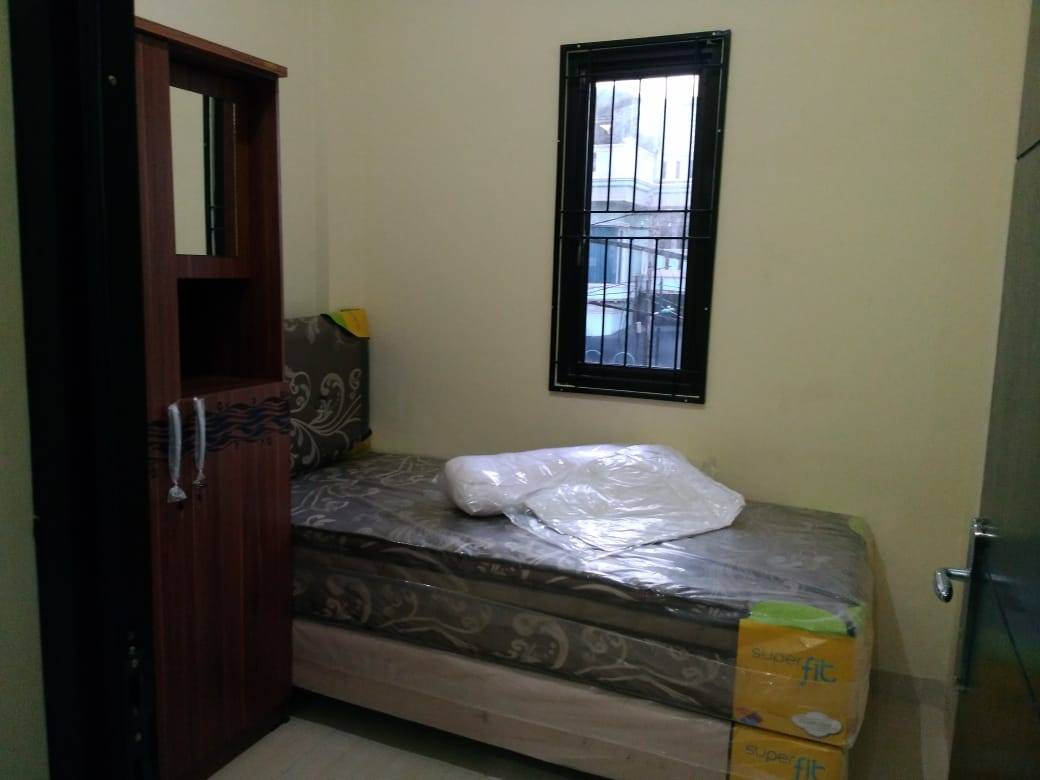 Kamar jendela dalam
