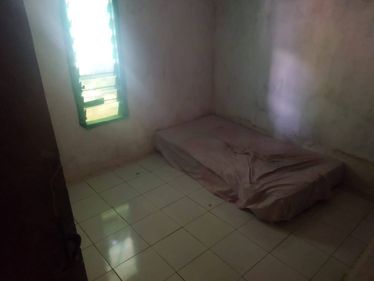 kamar sederhana