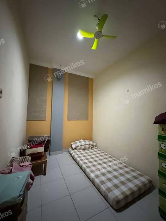 Kost Dewi Karang Tengah Tangerang