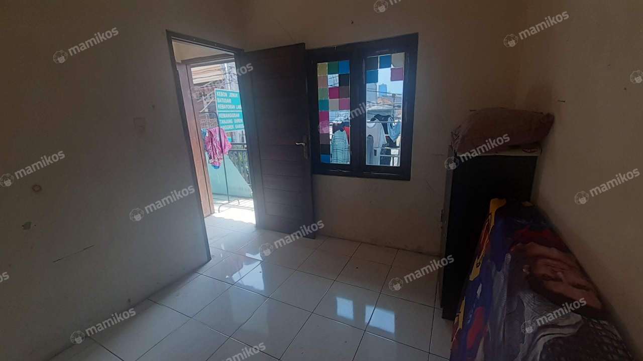 Kost Ibu Ella Palmerah Jakarta Barat