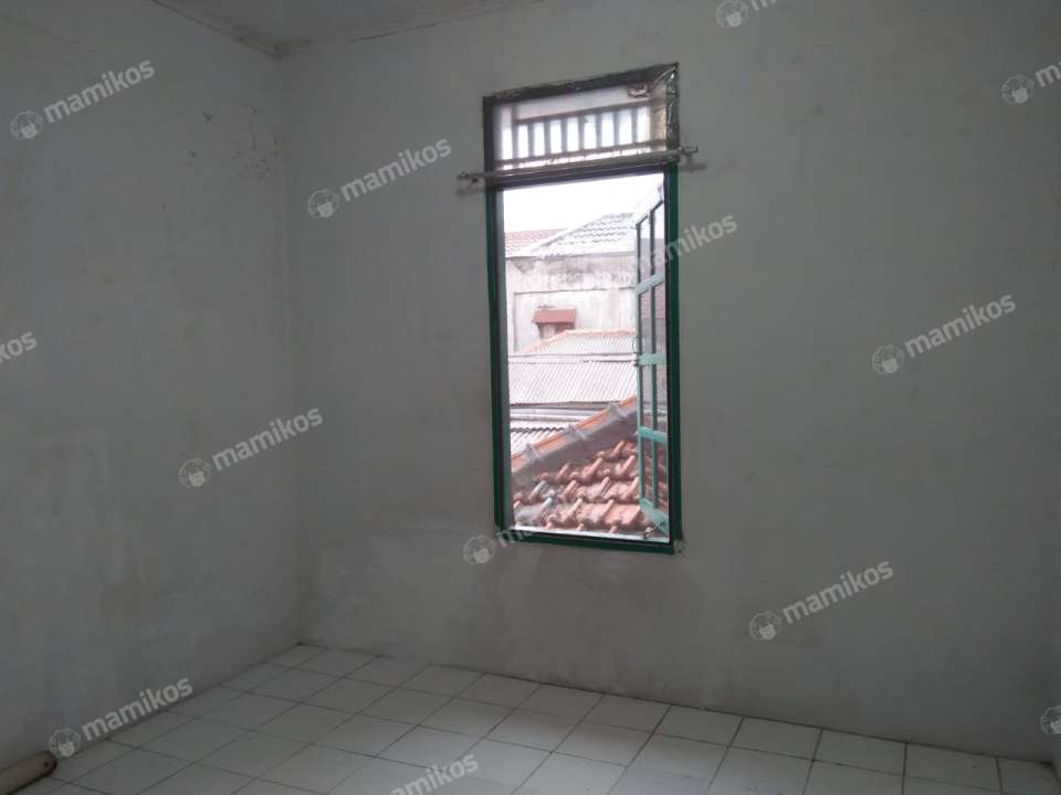 Rumah Kontrakan Sinaga Kembangan Jakarta Barat