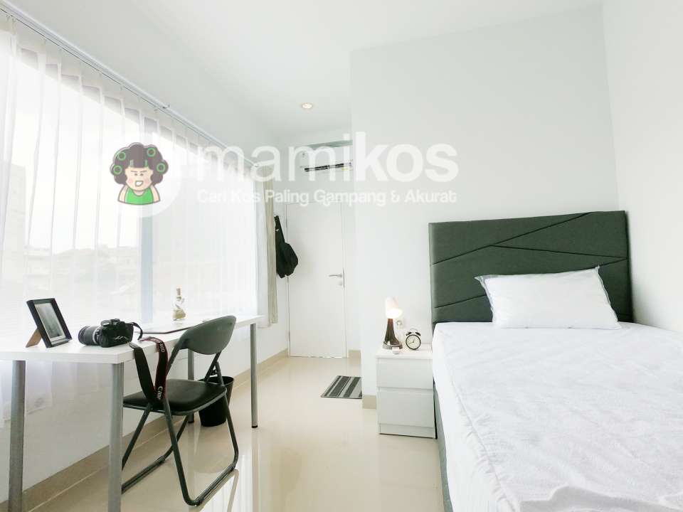 Kost Cozy Coliving Mangga Besar Tipe Deluxe Plus Taman Sari Jakarta Barat