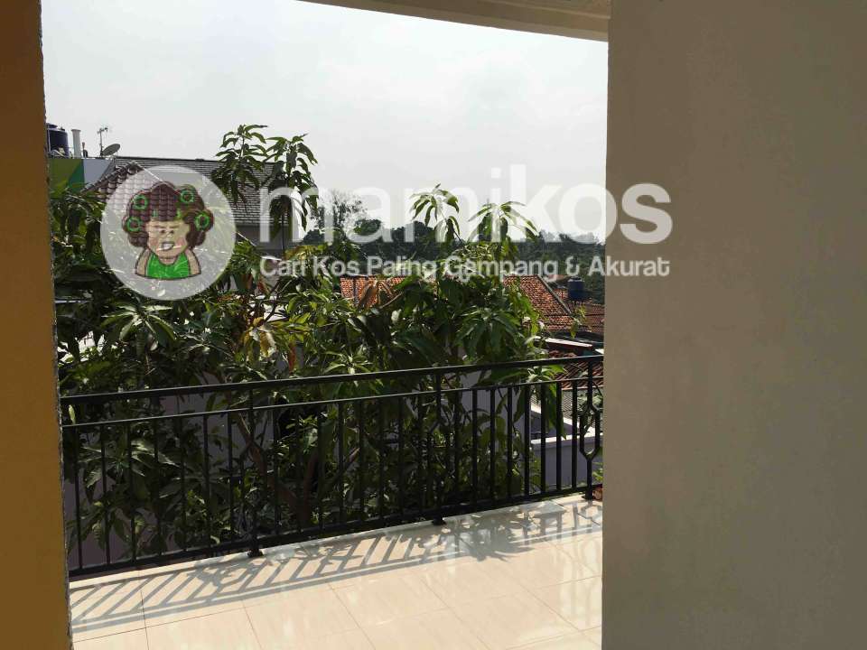 Kost Ibu Ros Ciputat Timur Tangerang Selatan