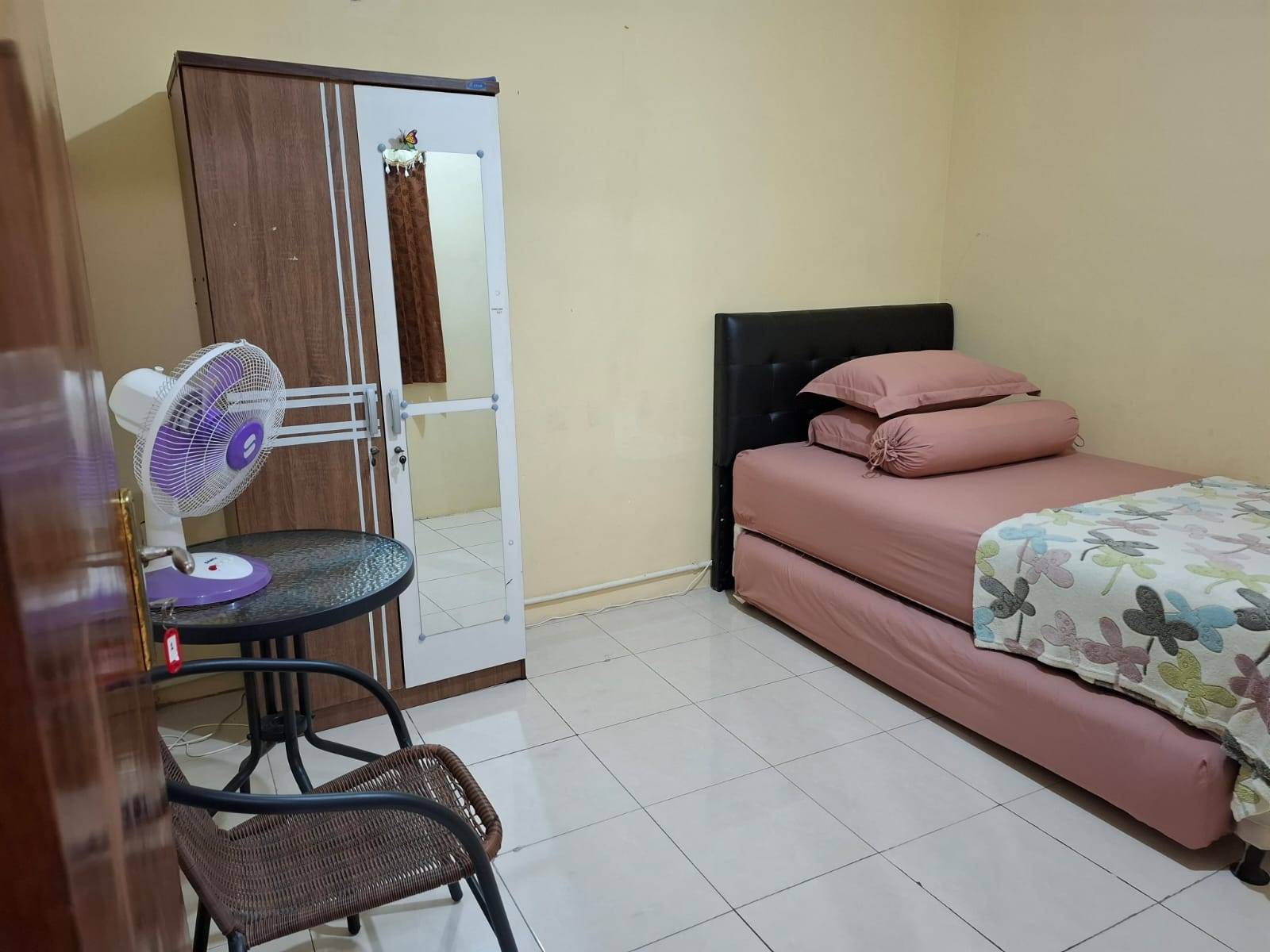Double Bed