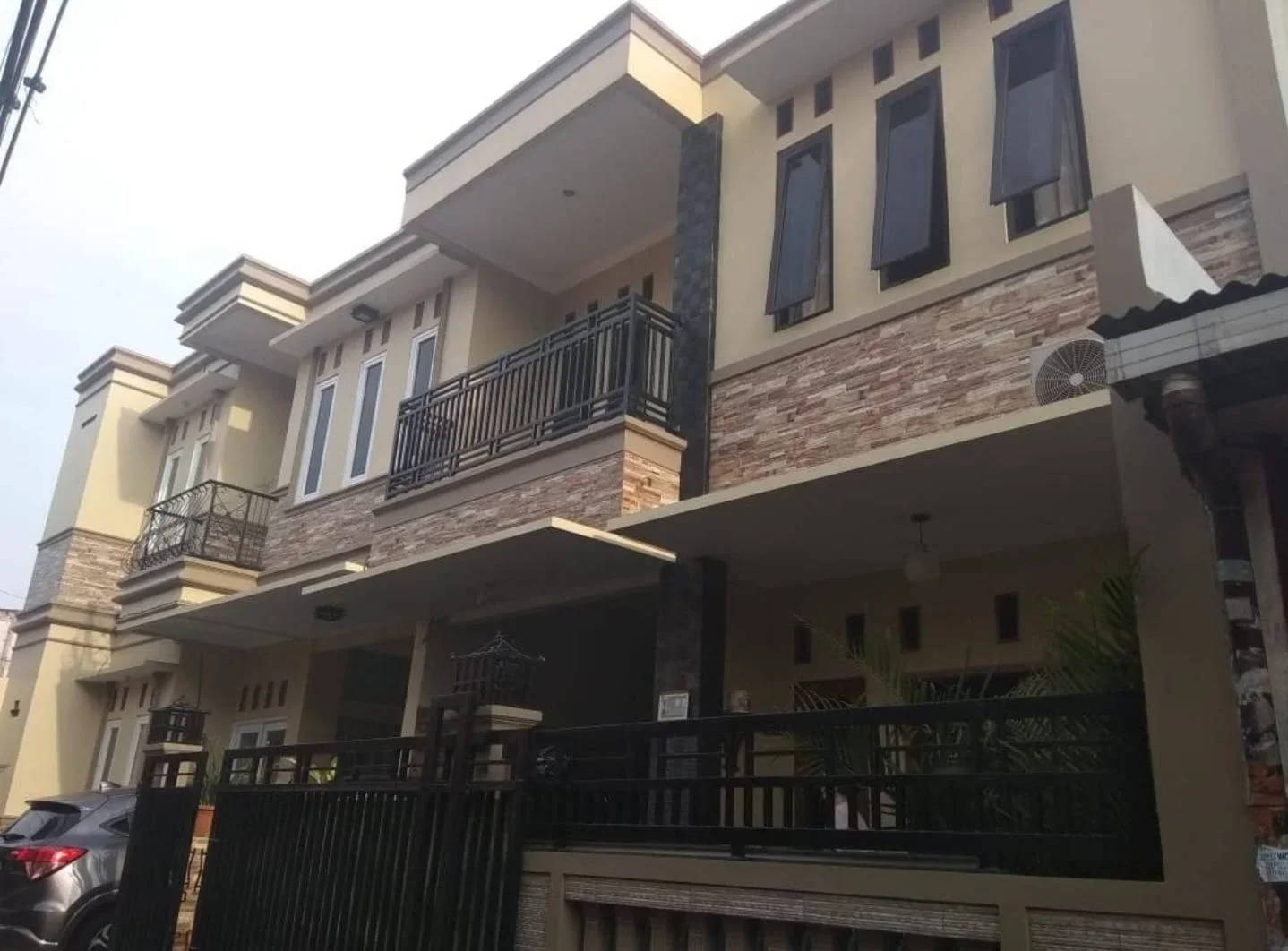 Kost Putri Tiara Tipe A KM Dalam duduk