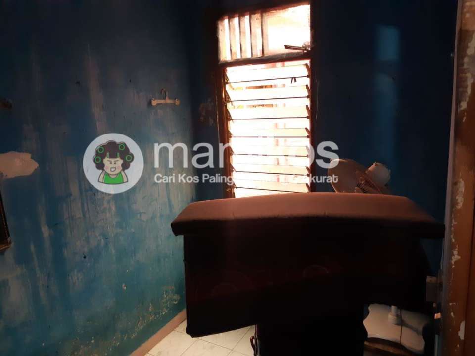 Kost Zahra Kribo Johar Baru Jakarta Pusat