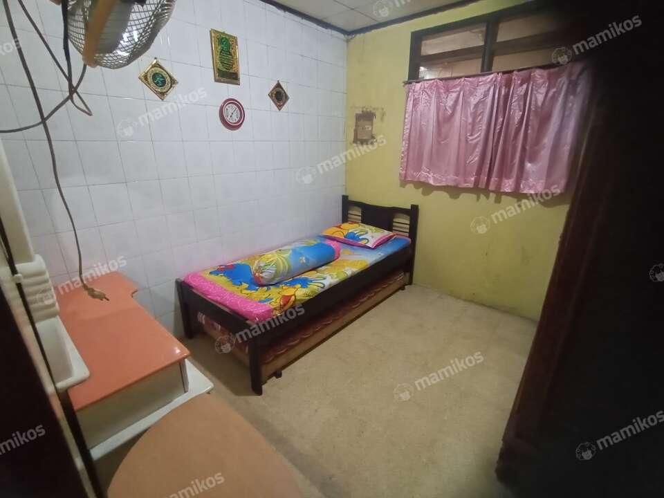 Kost Bunda Deti Ciledug Tangerang