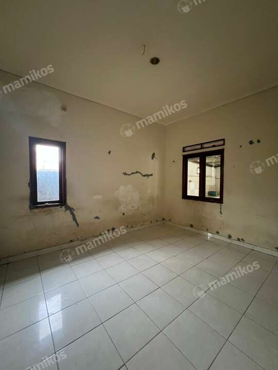 Kost Bon Kop Pondok Aren Tangerang Selatan