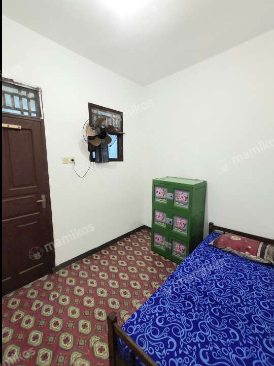 Kost Bu Pudji Tipe B Matraman Jakarta Timur