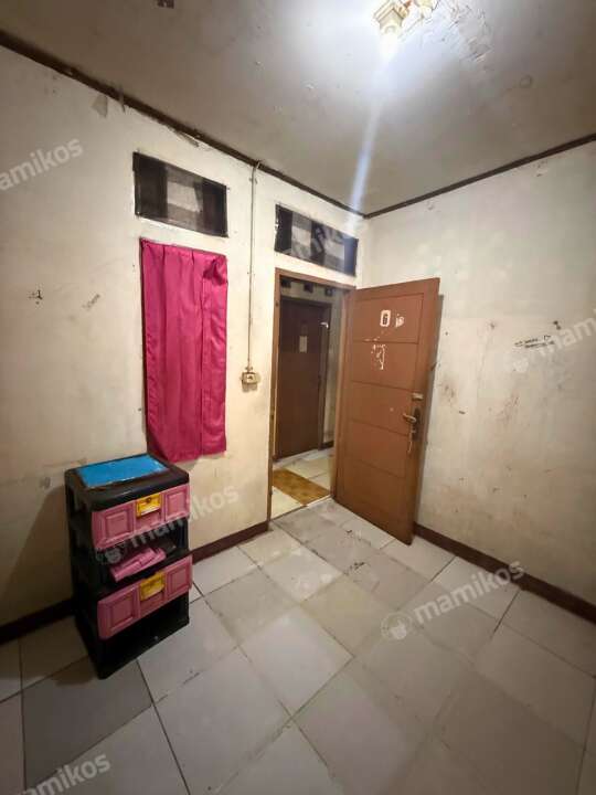 Kost Datuk Standard Kebayoran Lama Jakarta Selatan