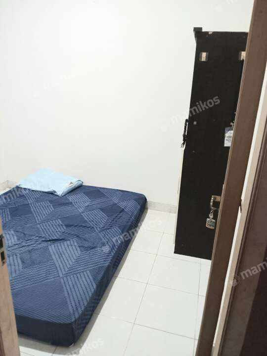 Kost Karawaci 118 Non Ac Kelapa Dua Tangerang