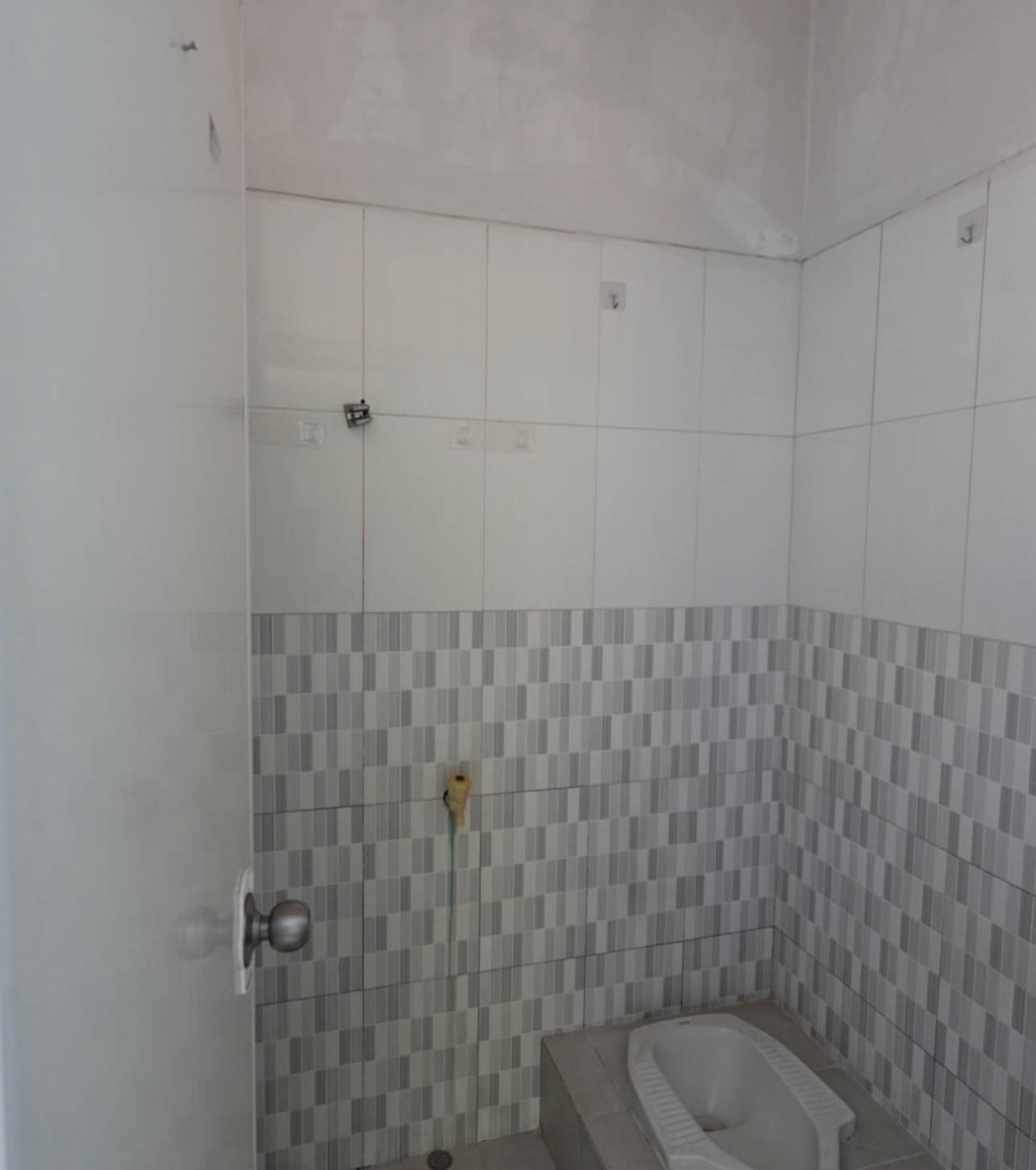 2BR