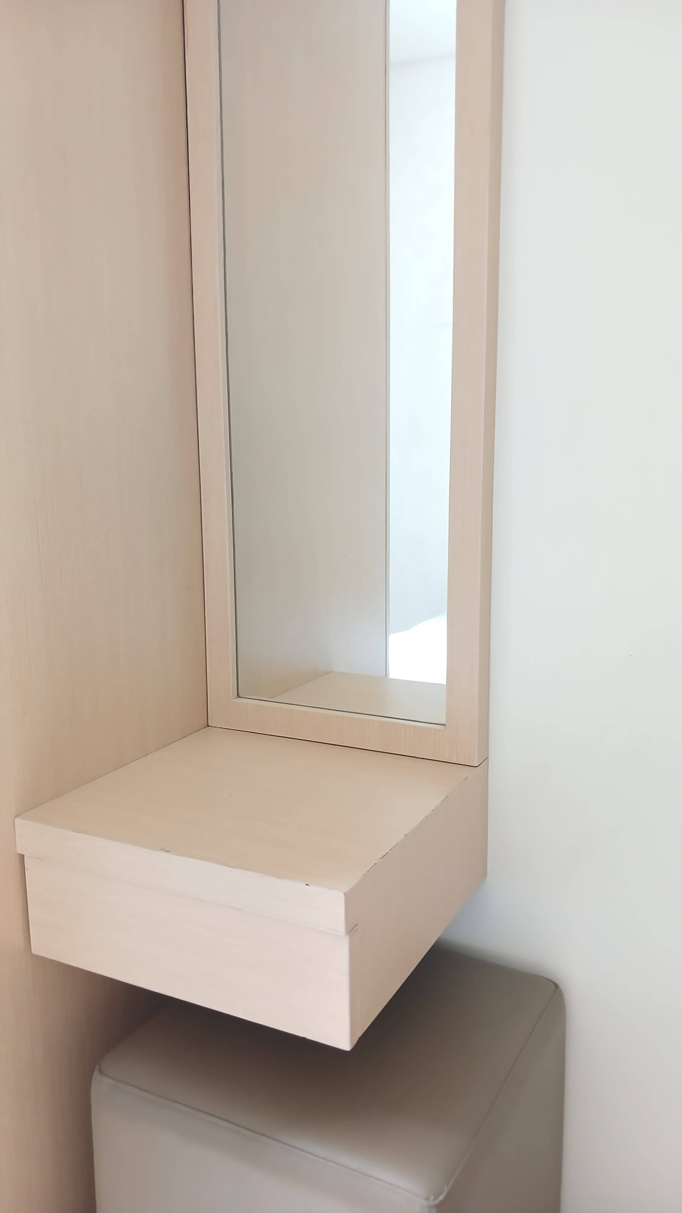 Second Room