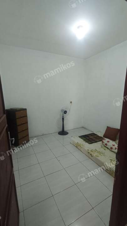 Kost Ibu Erna Tipe B Bekasi Utara Bekasi