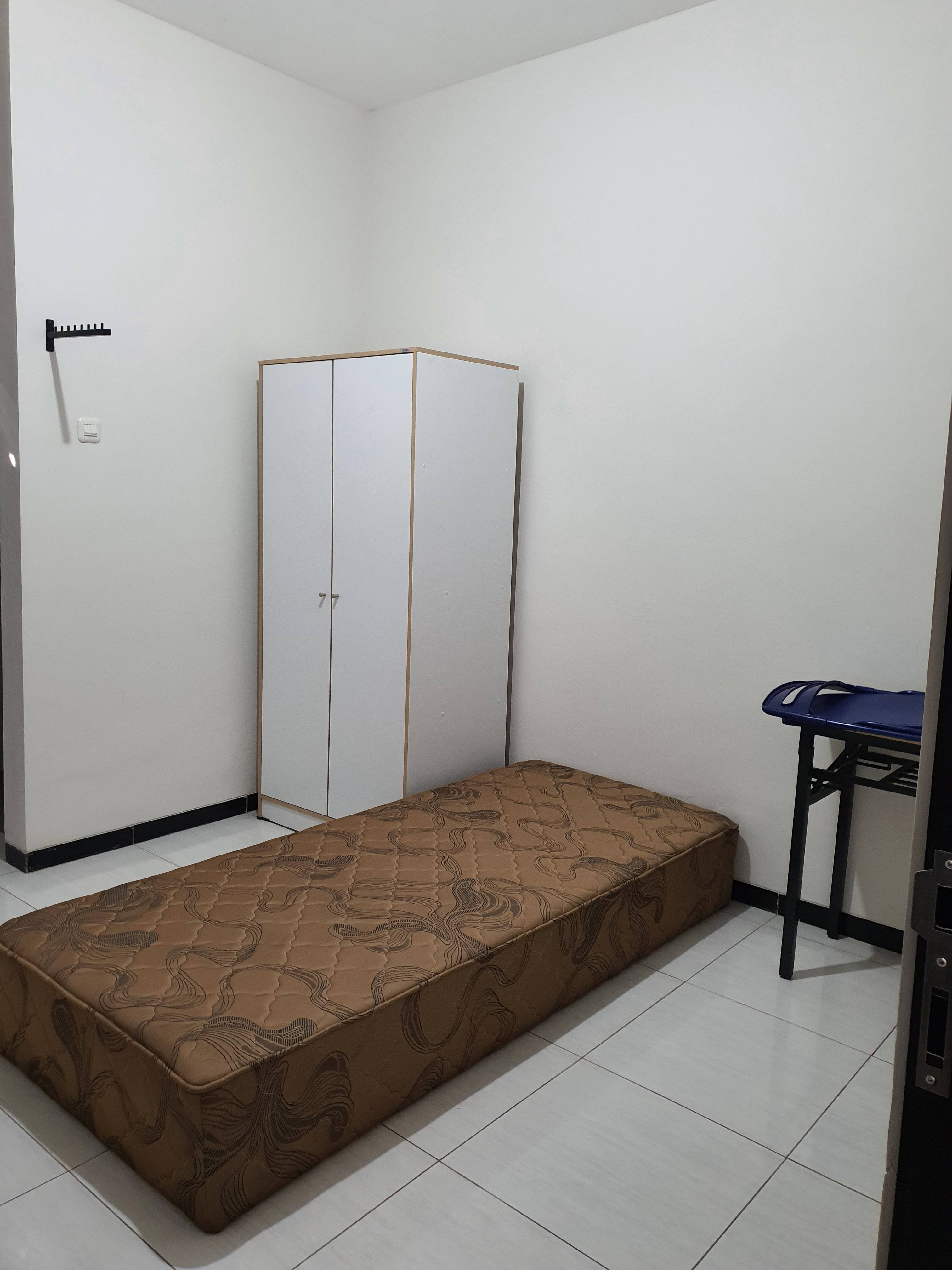 KAMAR BAWAH + TERAS