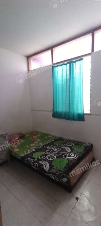 Kost Nenk Iis Duren Sawit Jakarta Timur