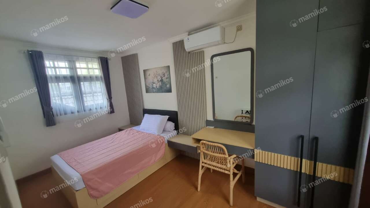 Kost Limo Tigo Cilandak Jakarta Selatan