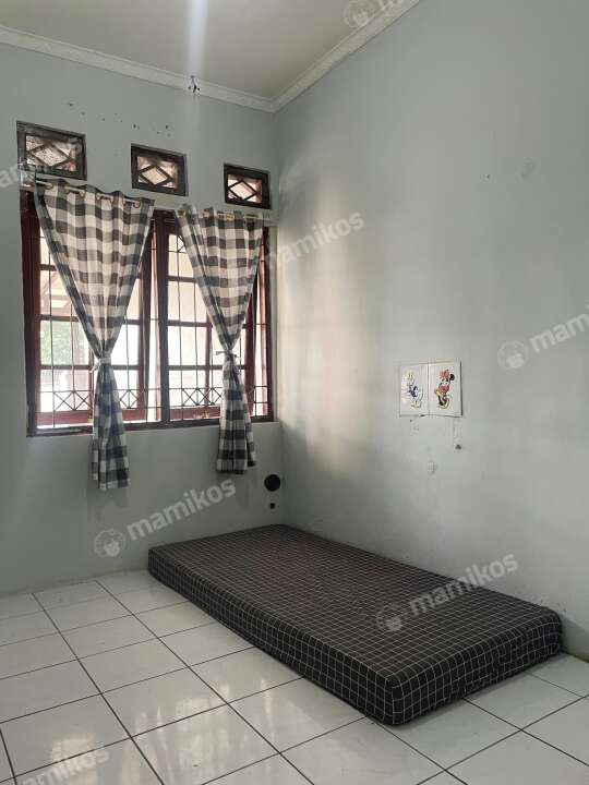 Kost Sejuk Permai Setu Tangerang Selatan