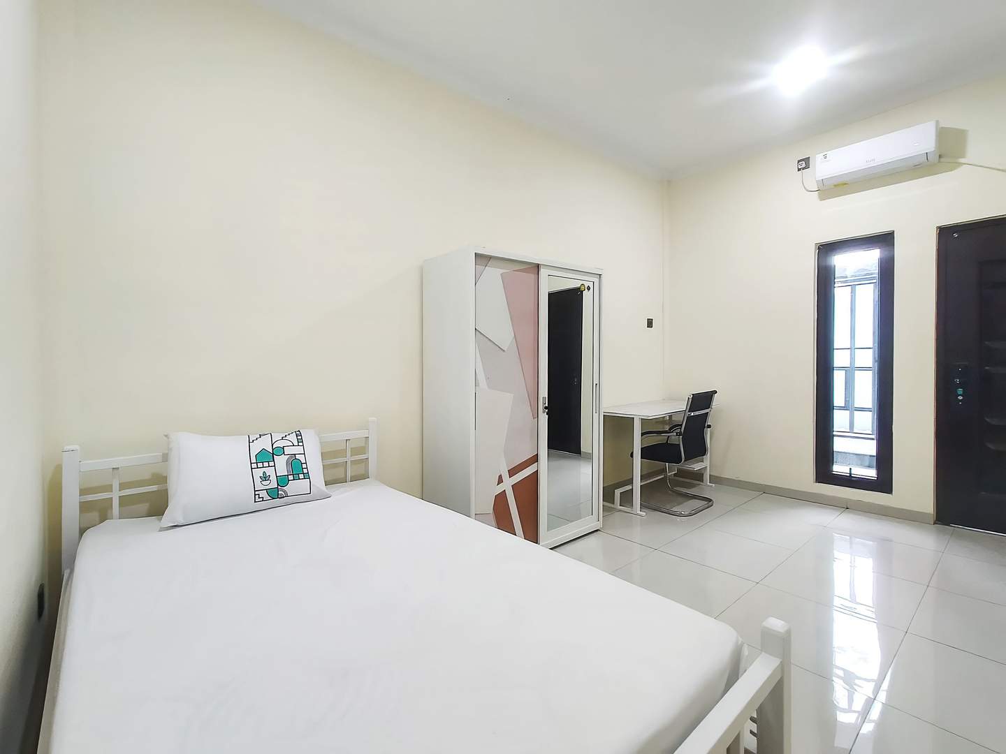 Foto Rukita Unit Bee Kost Tembalang Semarang