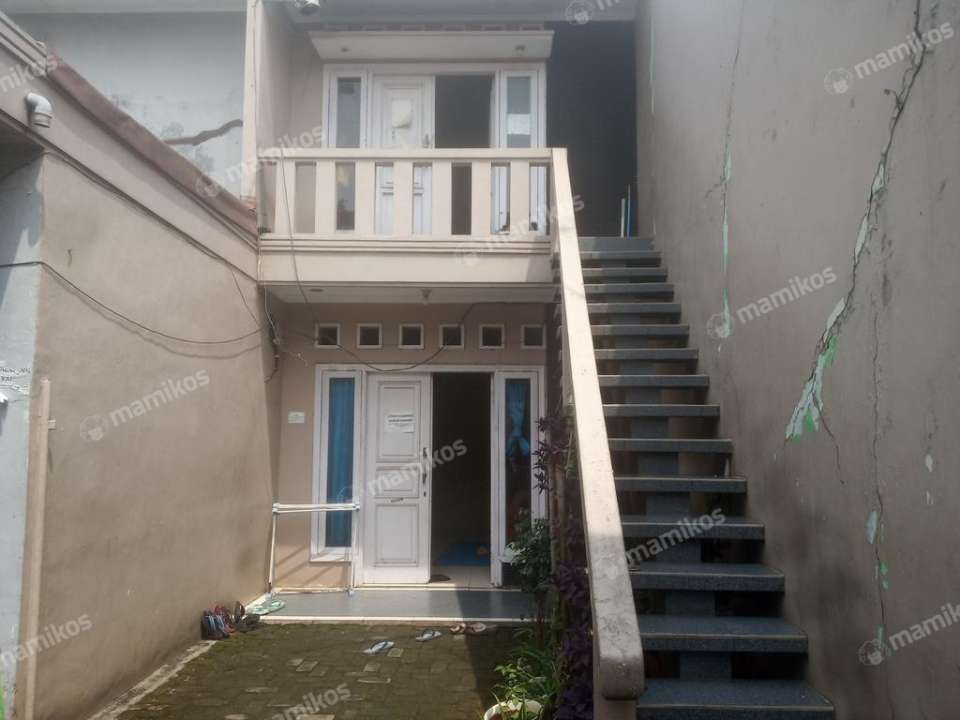 Kost Bu Rina Pamulang Tangerang Selatan