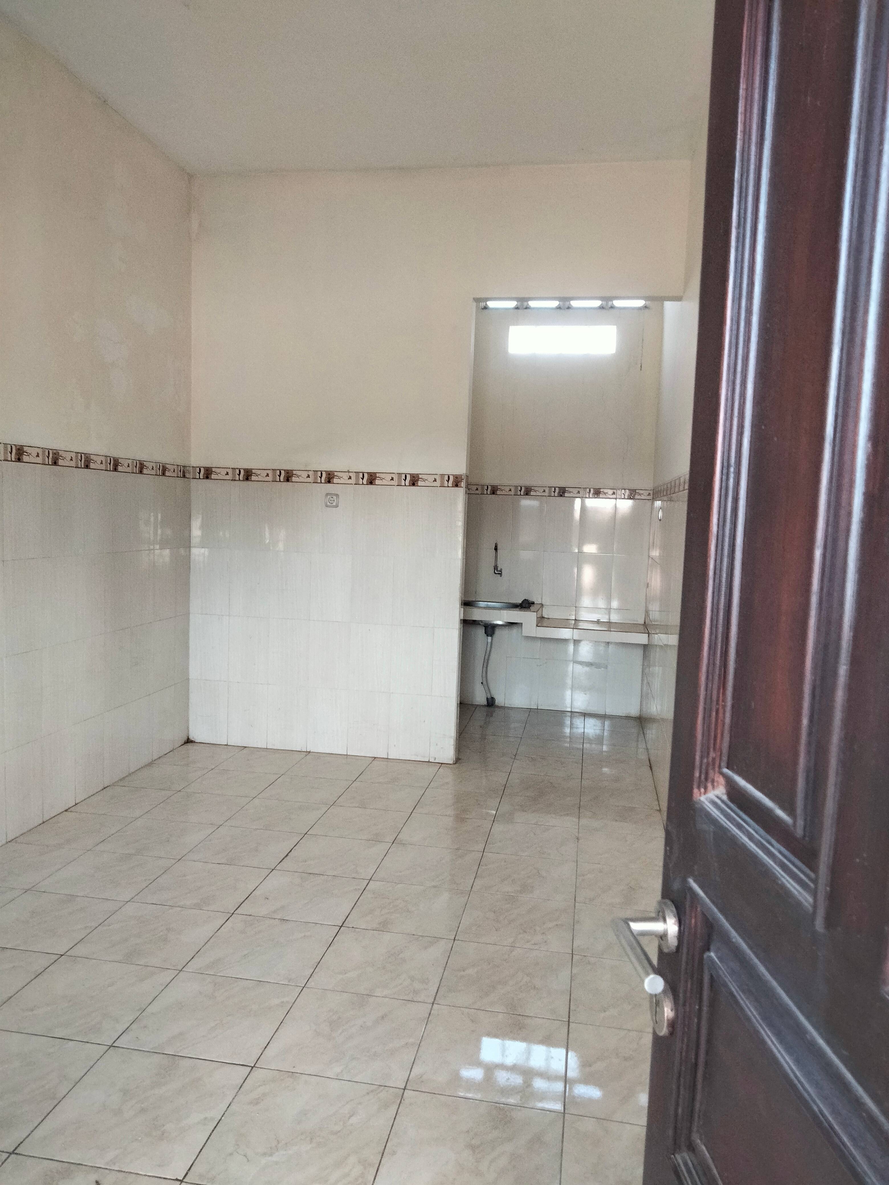 Kamar 1