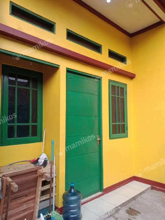 Rumah Kontrakan Ibu Sunara Setu Bekasi
