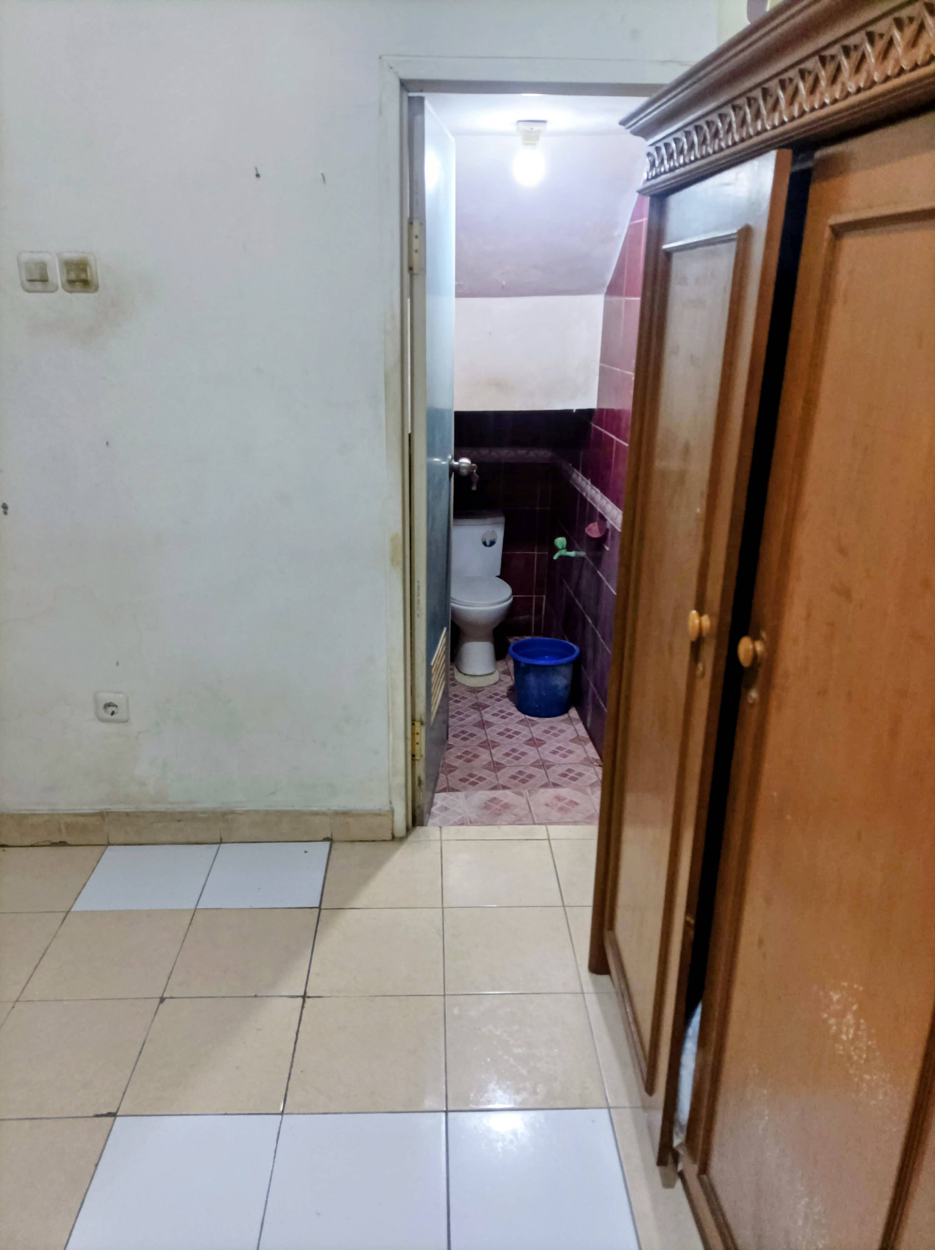 Kamar sedang AC 