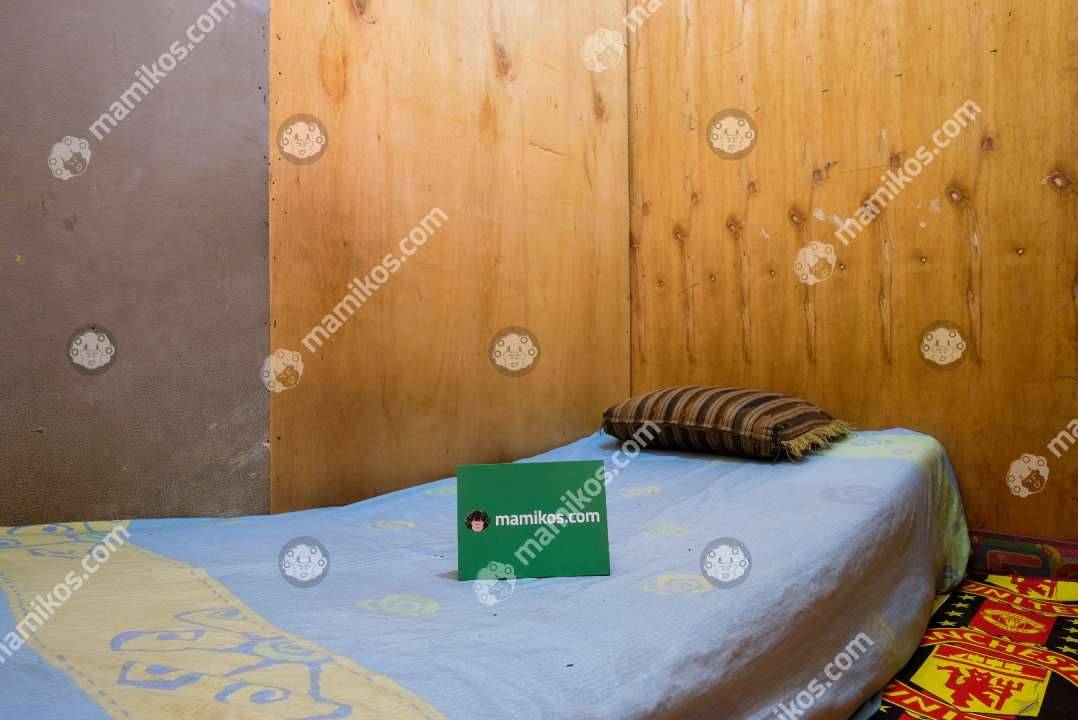 Kost Bunda Mutia Tipe A Ciracas Jakarta Timur