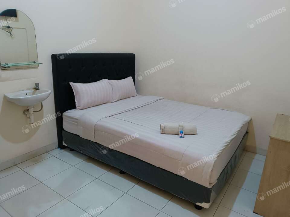 Kost Kings Room Kembangan Jakarta Barat