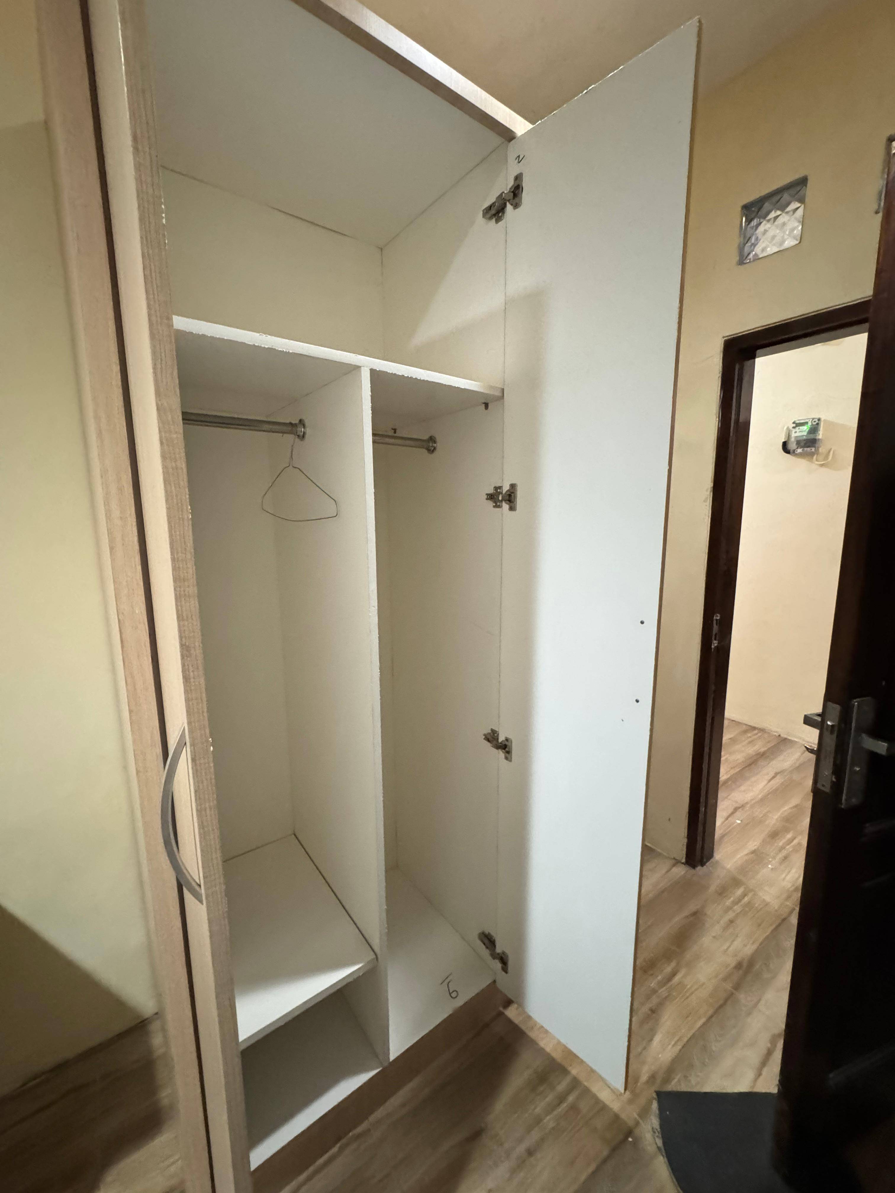 Kamar Lt. 2
