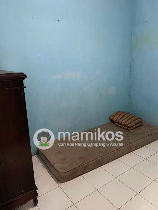 Kost Bu Gunawan Standard Room Makasar Jakarta Timur