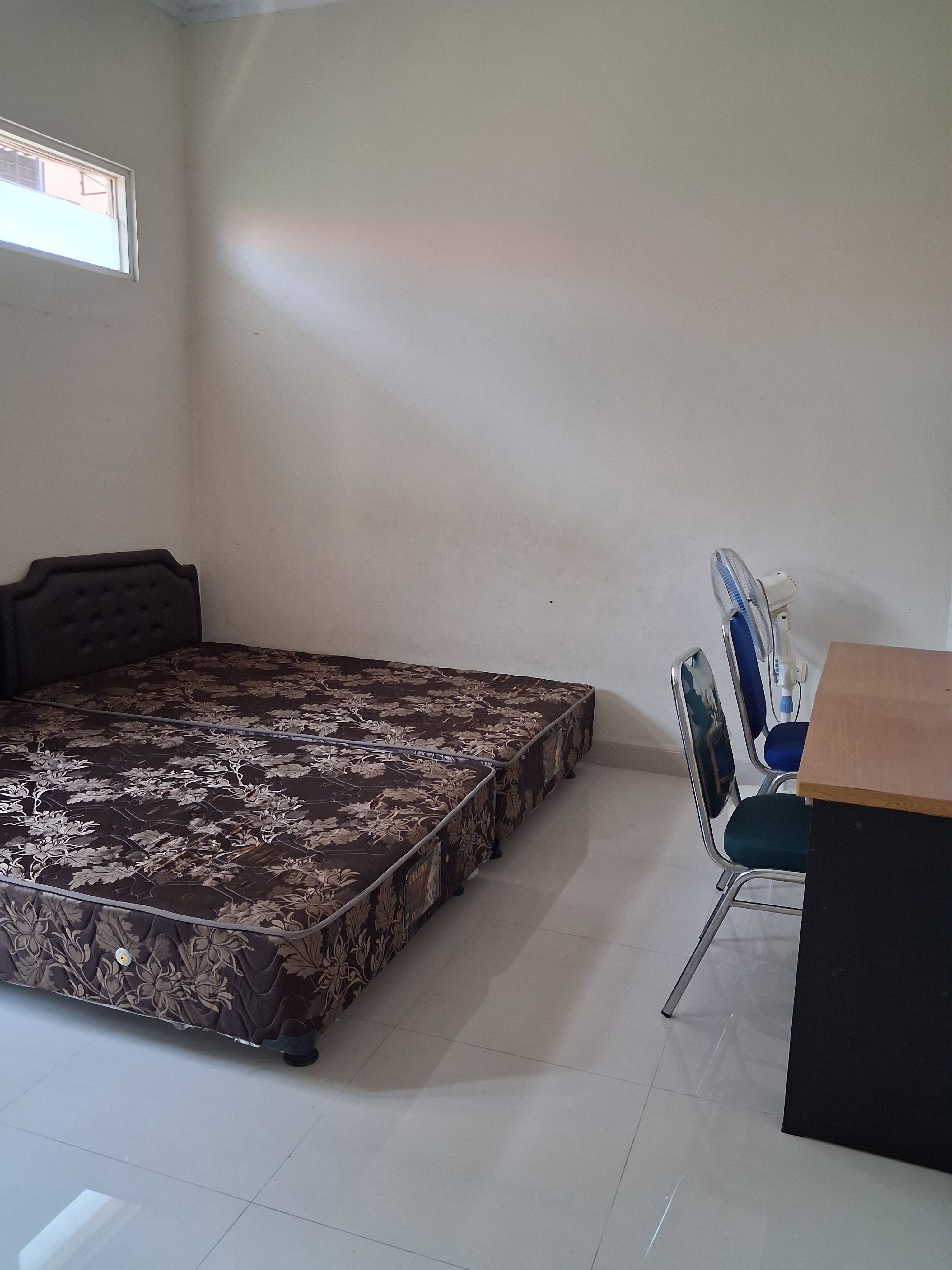 Double Bed (2 org)
