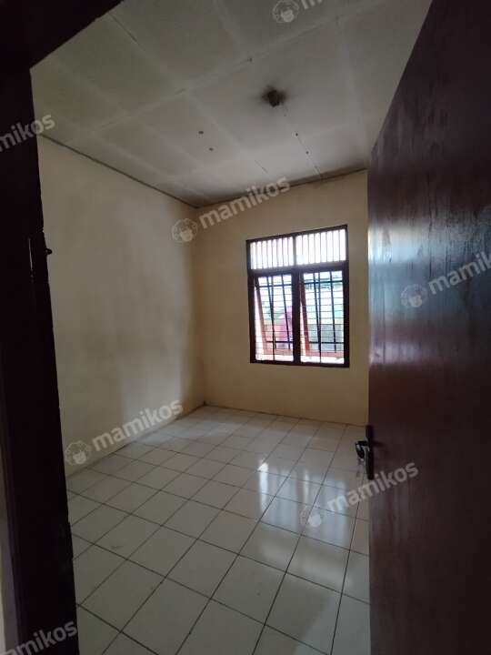 Rumah Kontrakan Sarah Kramat jati Jakarta Timur