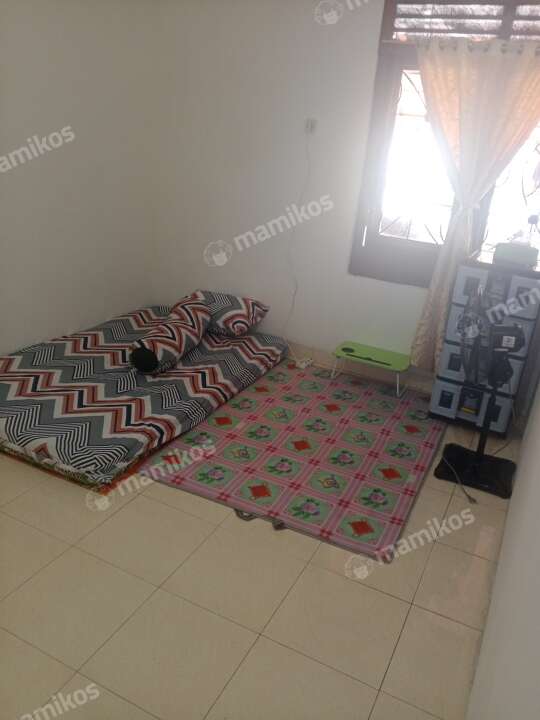 Kost Ibu Hj Sri Beben Tipe B Senen Jakarta Pusat